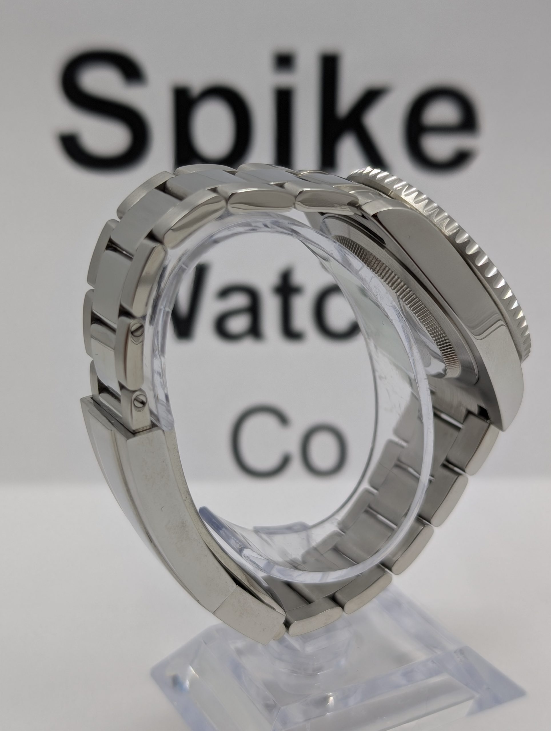 Bruce Wayne 39mm - Image 3